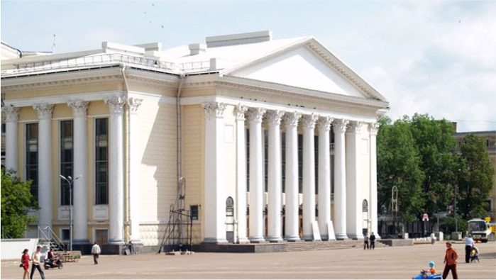 Фото афиши Драматический театр.