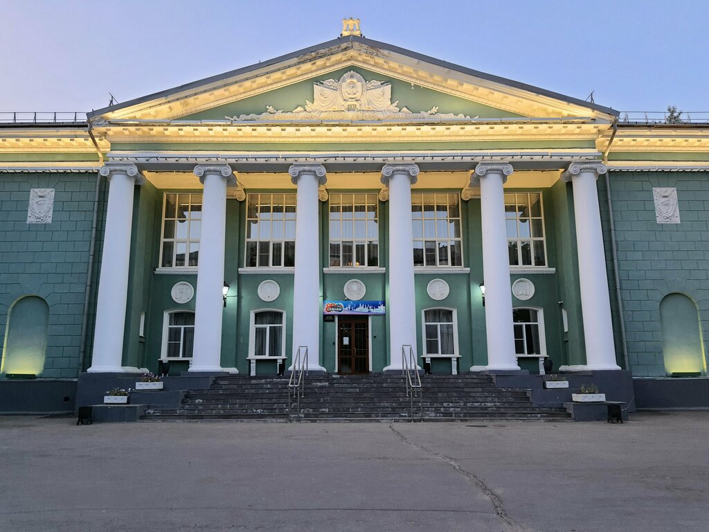 Постер площадки undefined.