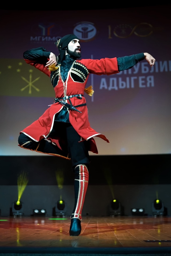 astr/gallery/c9/c92a176d83d92b6f23844b2827083f5c.jpg