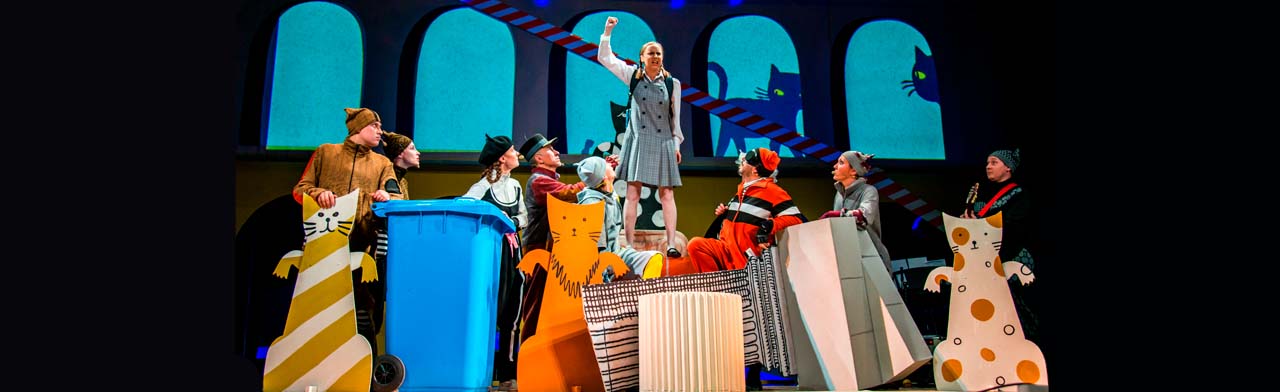 Постер Куда сходить на майских праздниках в Челябинске