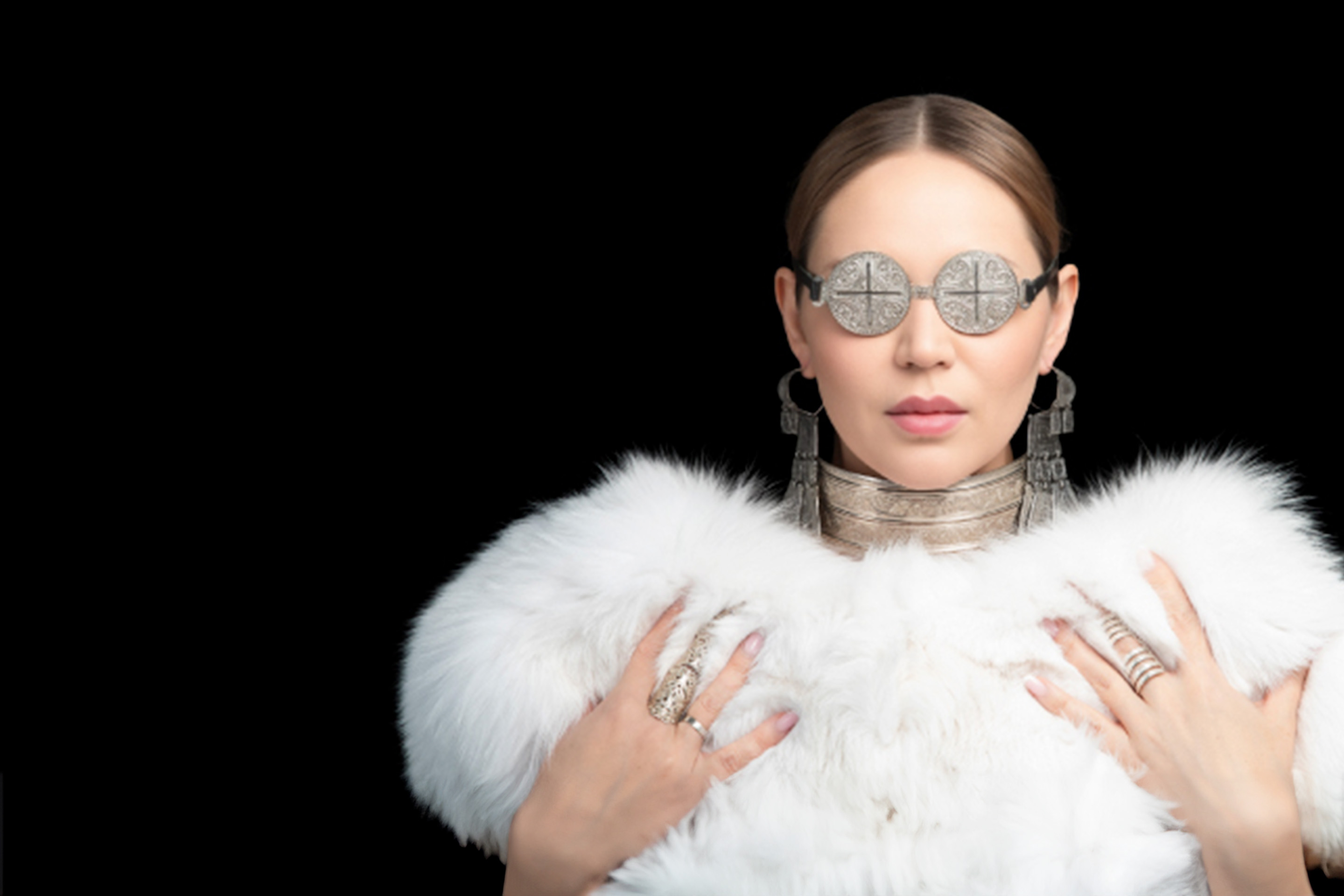 Фото афиши Магия Севера. Волшебный концерт Олены УУТАй.