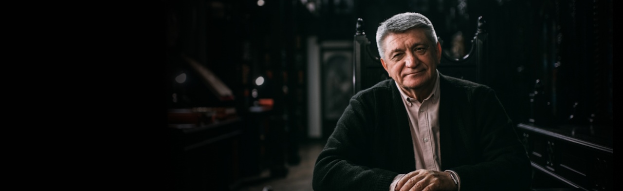 Онлайн-курс «Режиссура кино», Александр Сокуров Фото афиши Онлайн-курс «Режиссура кино», Александр Сокуров.