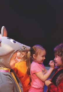 Cцена из «Игра в театр»