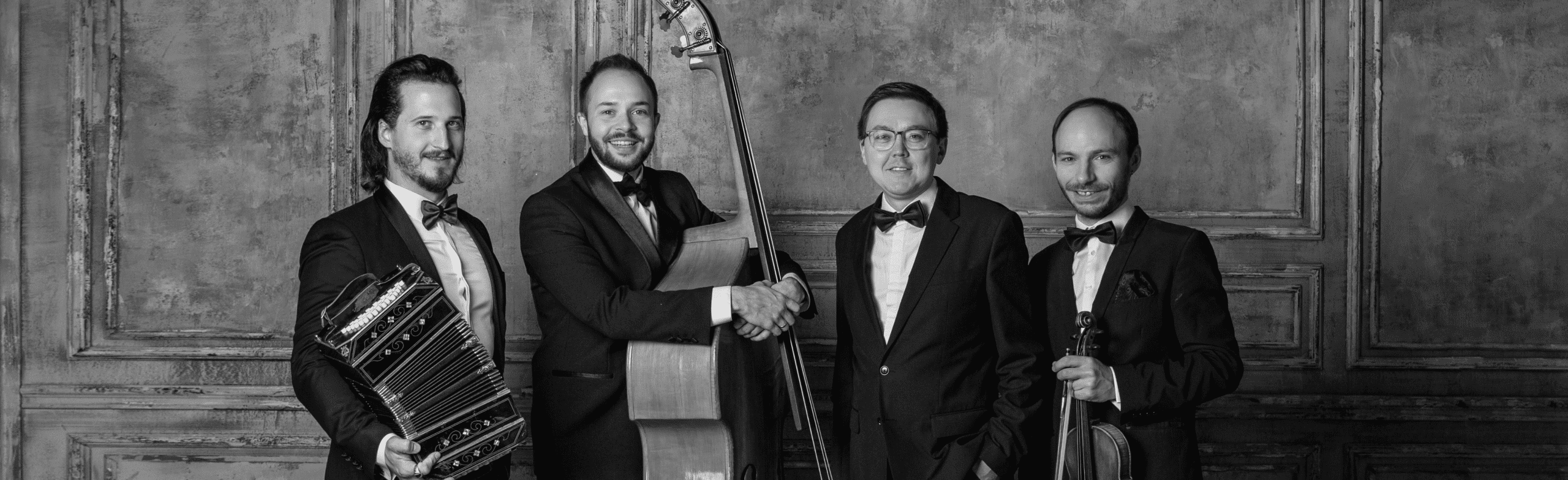 Фото афиши Мировые Звезды Аргентинского танго «Solo Tango orquesta» в Летнем театре.
