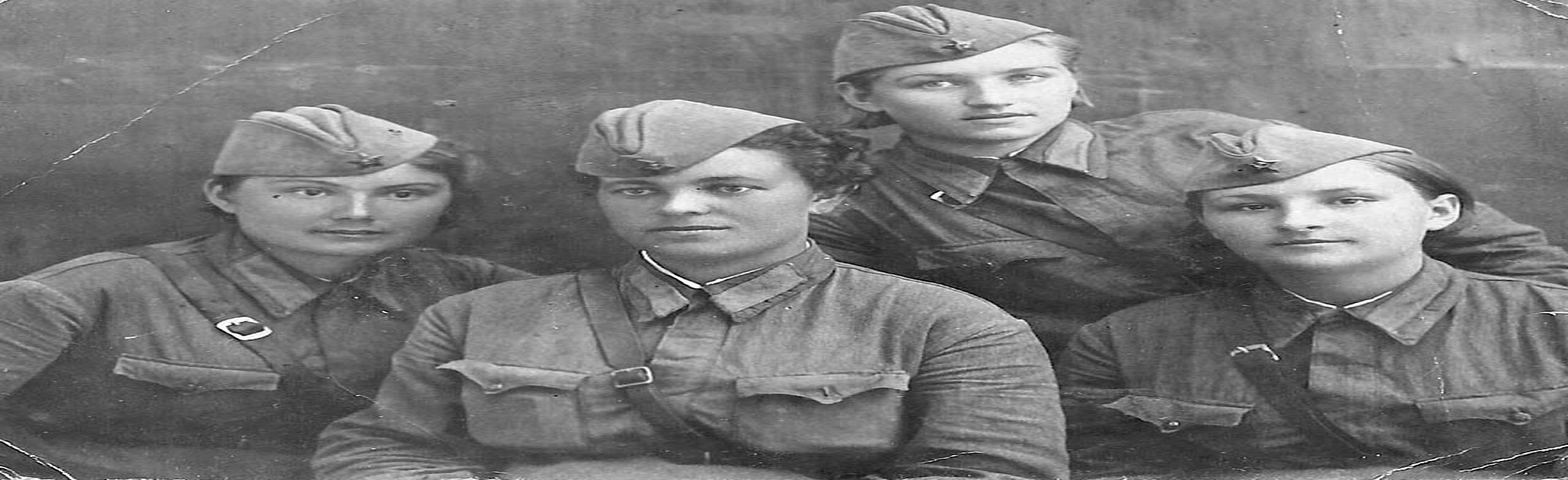 Женщины на войне: взгляд Бориса Васильева. Тематический вечер Фото афиши Женщины на войне: взгляд Бориса Васильева. Тематический вечер.