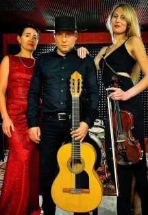 Фото афиши Жестокий Романс с испанской гитарой и итальянской скрипкой