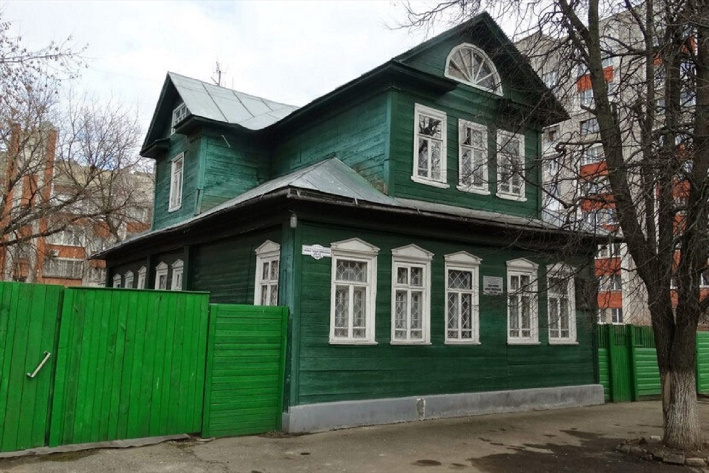 Экспозиция музея семьи Бубновых Фото афиши Экспозиция музея семьи Бубновых.