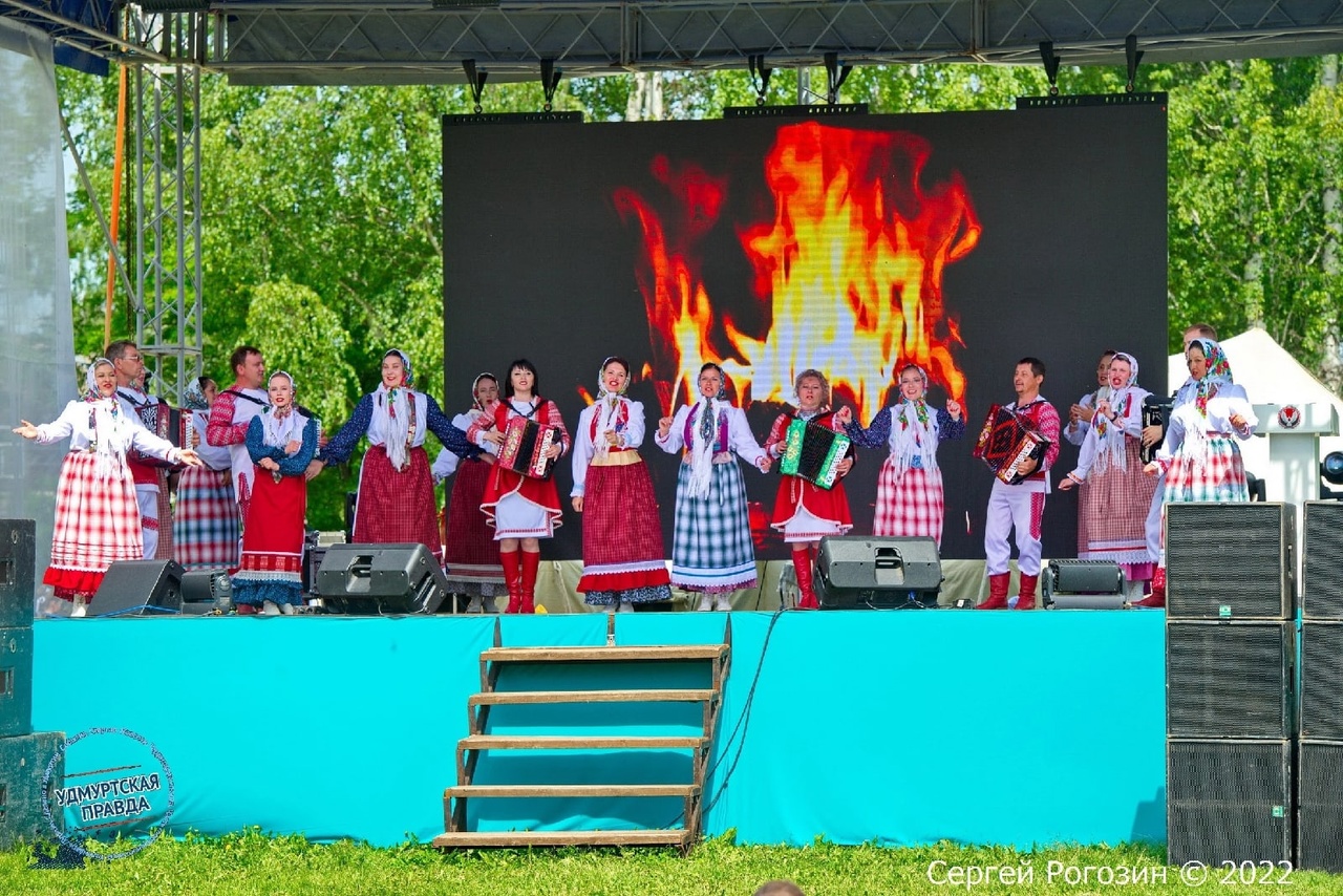 izhevsk/gallery/7f/7f03ca64d58a4bf0a8c8bbba81c37db6.jpg