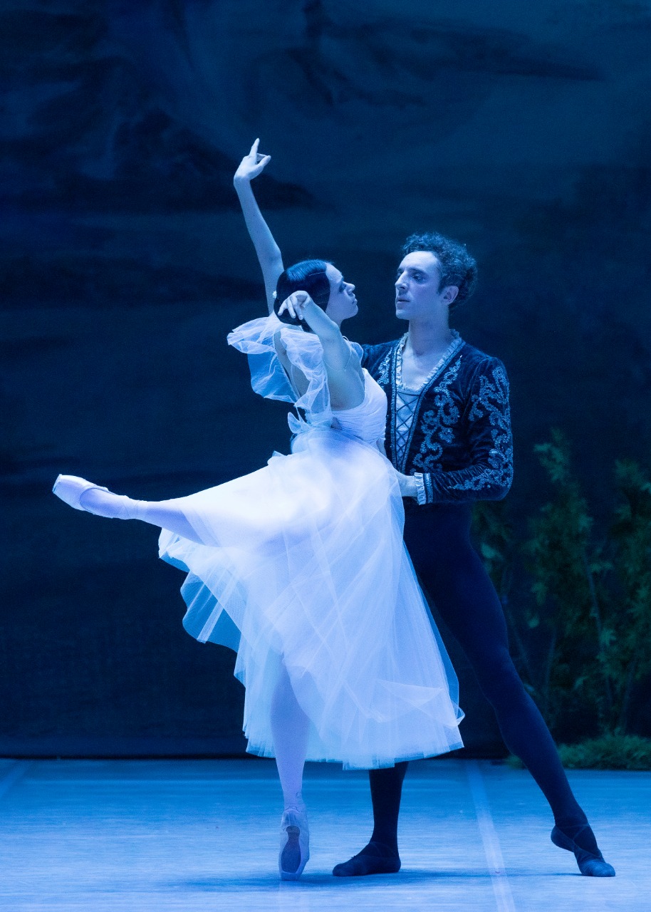 Жизель - балет в Москве - афиша, билеты | KASSIR.RU