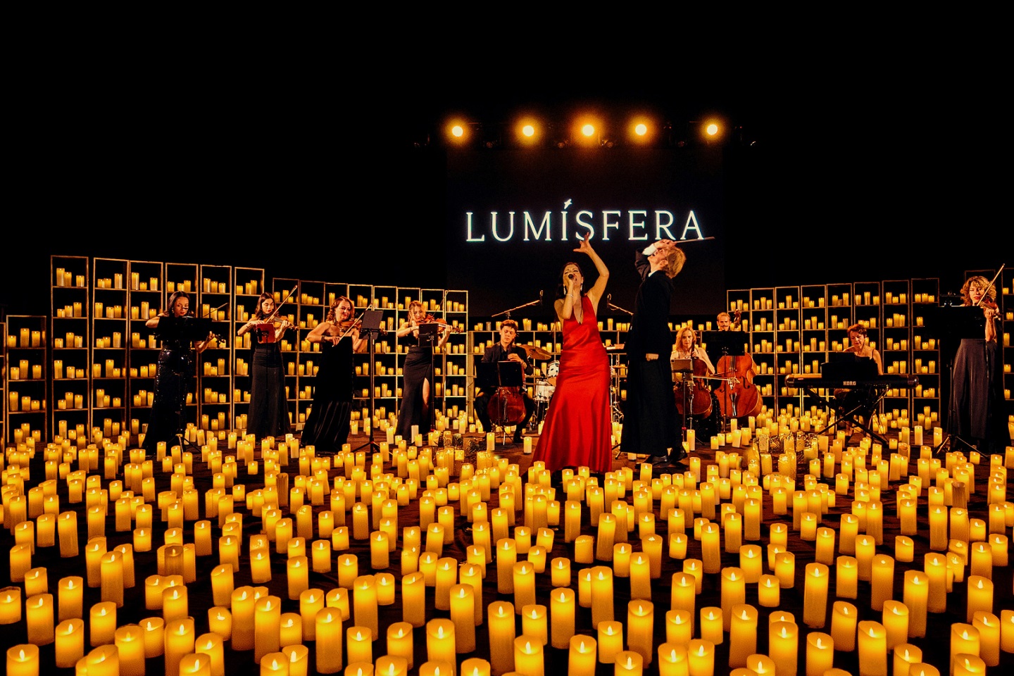 Фото афиши Lumisfera: Мировые хиты при свечах.