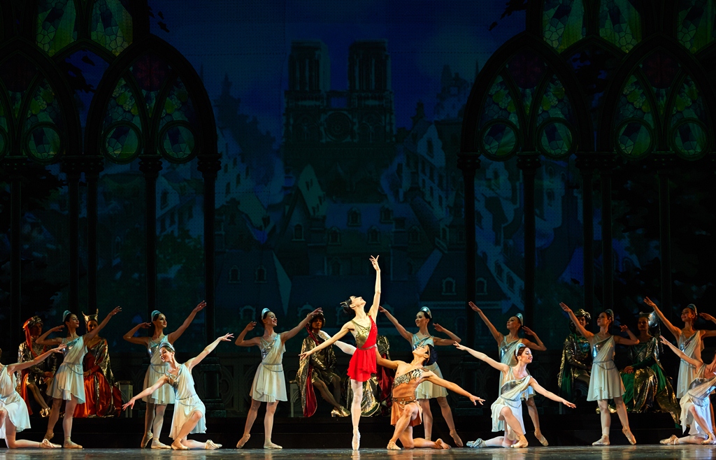 Порно ханым жігітке сабақ береді