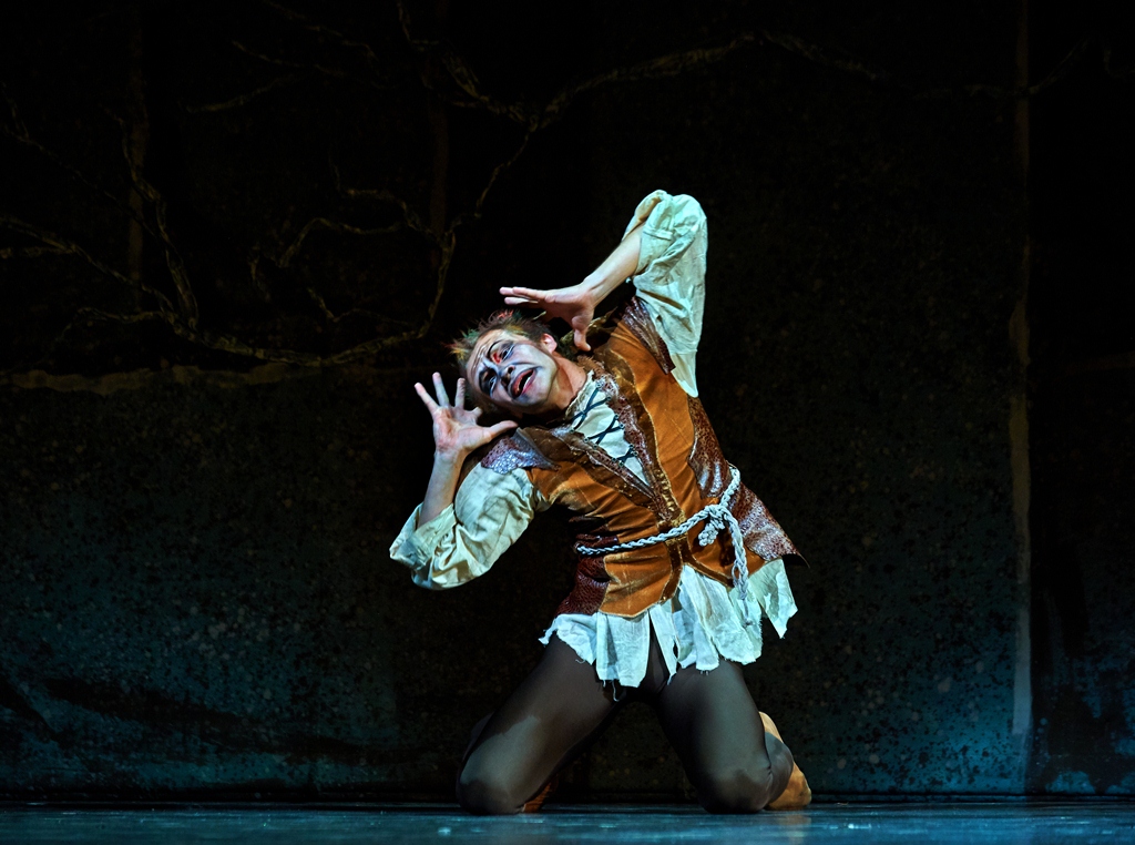 Танымал жұлдыздармен BDSM порно