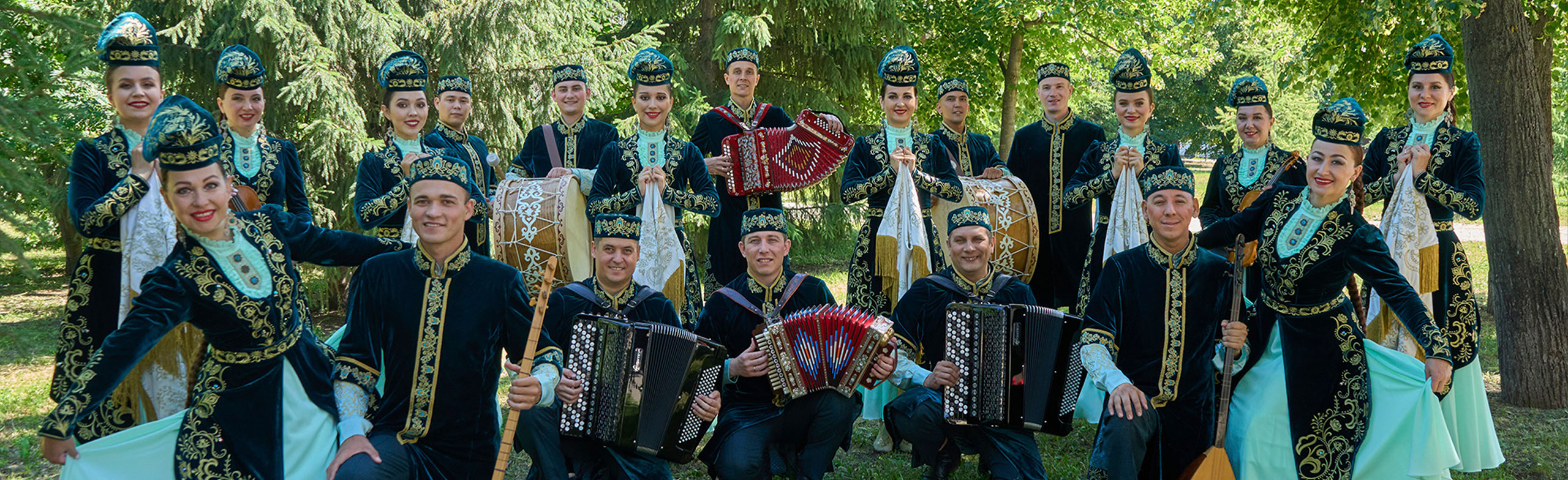 Фото афиши Еллар, юллар, җырлар.