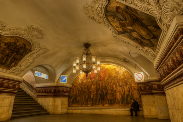 Какие станции метро в Москве самые красивые