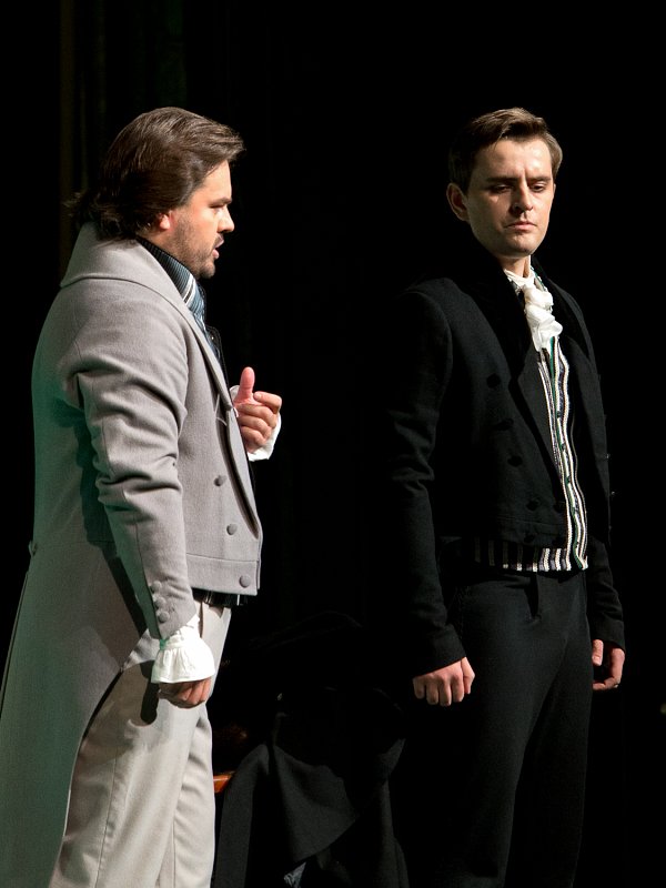 e96a1e5e91cc0276463fd13dbfdf9ebd.jpg