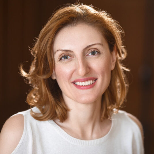 https://cdn.kassir.ru/msk/person/03dae0ca47ec7d131d5212aee705337d.png
