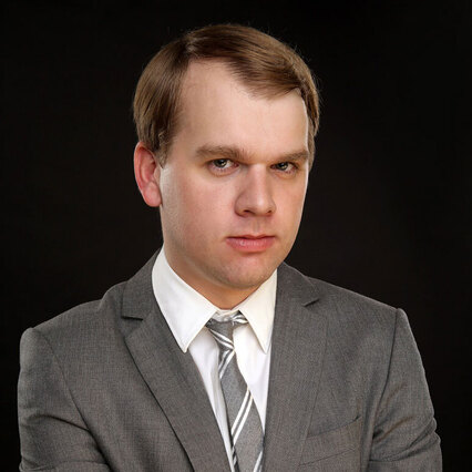 https://cdn.kassir.ru/msk/person/23dbcdf9511f6e88bcec2e6a1051940d.jpg