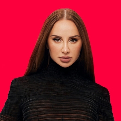 https://cdn.kassir.ru/msk/person/8499e77ae09a11f0c01cd89764aa4326.jpg