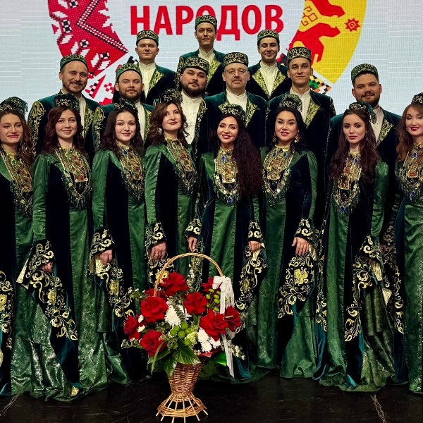 https://cdn.kassir.ru/msk/person/8e3e2cc27ab8c245cf3b7ec85cec6eb5.png
