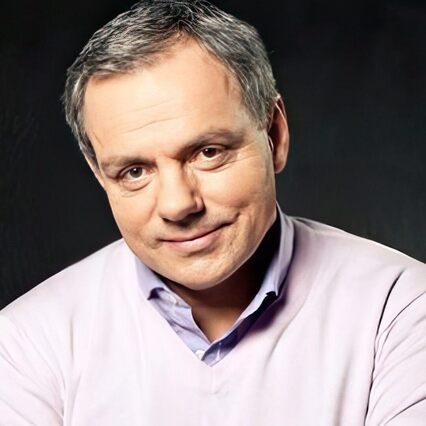 https://cdn.kassir.ru/msk/person/c0791458e6ef9fcb067ccfd490754c7e.jpg
