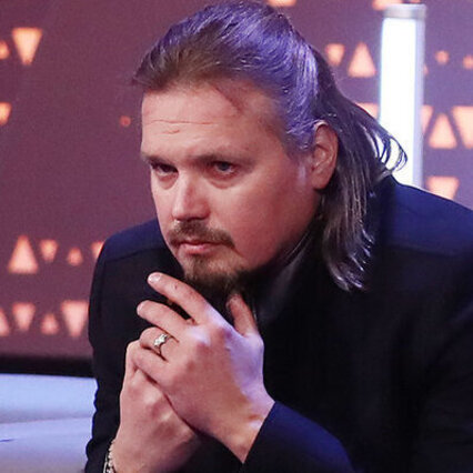 https://cdn.kassir.ru/msk/person/d309ad02be9e3268036798cf1da993e1.jpg