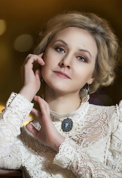 У камина У камина