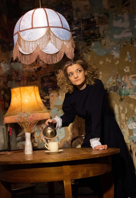 Постер Ленинградское детство в Москве