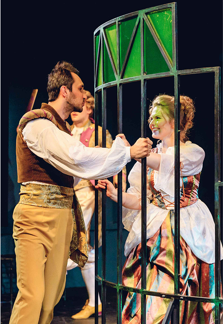 Постер Дурочка в Москве