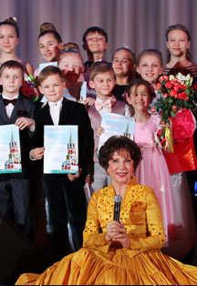 Романсиада. Галина Преображенская. «Три тенора: продолжение истории» Фото афиши Романсиада. Галина Преображенская. «Три тенора: продолжение истории»