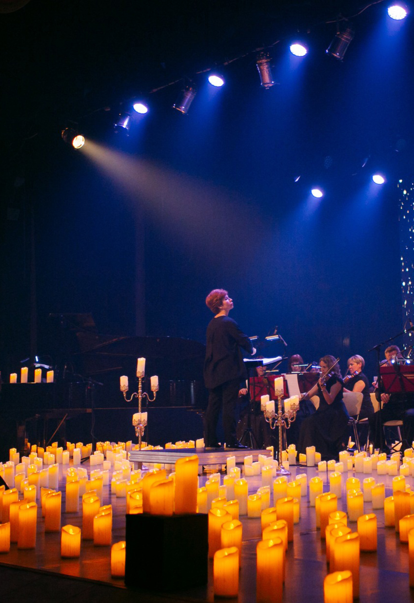 Мировые рок-хиты в сиянии тысячи свечей