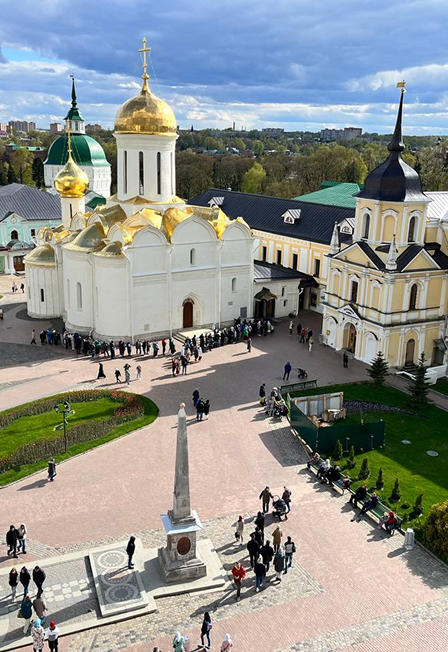 Обзорная экскурсия по Свято-Троицкой Сергиевой Лавре