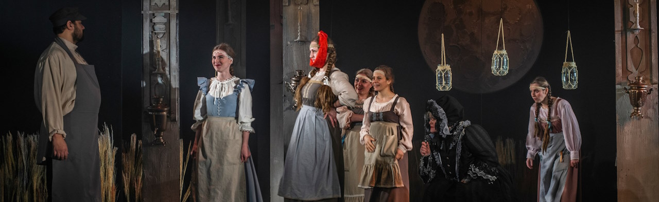 Постер Что подарить на Новый год в Москве