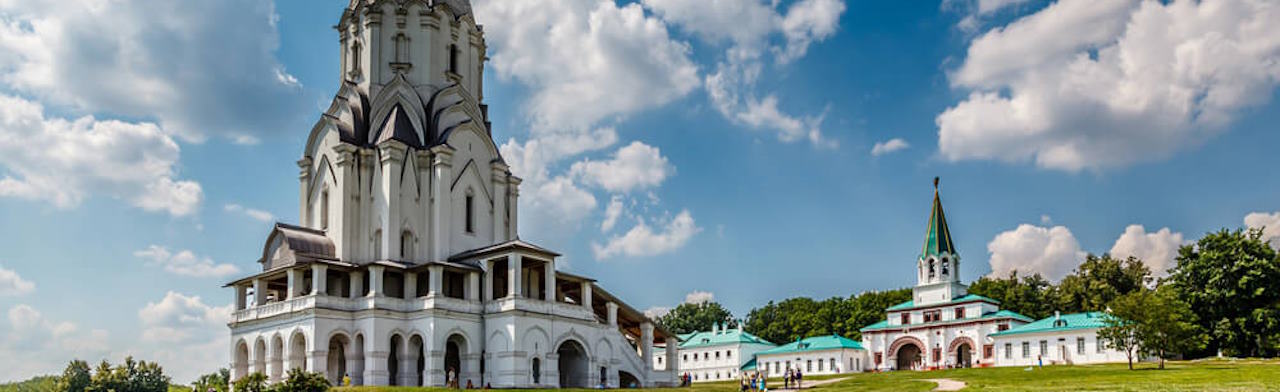 Постер Экскурсии для пенсионеров в Москве