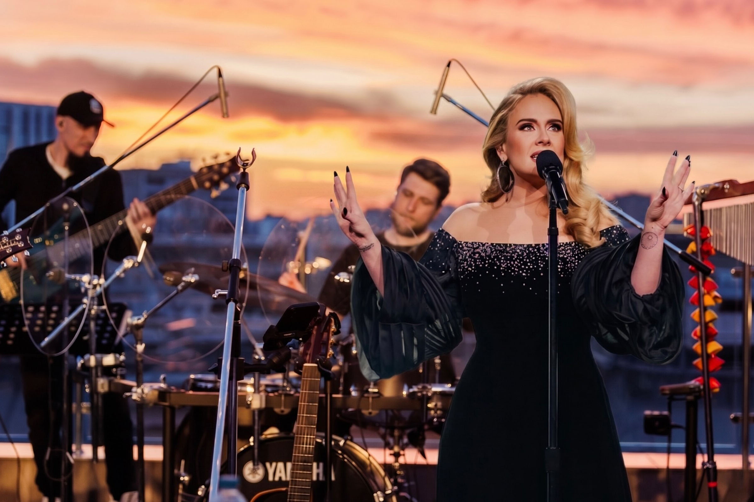 Фото афиши Трибьют-концерт Adele: Легендарные Композиции. Концерт на Крыше.