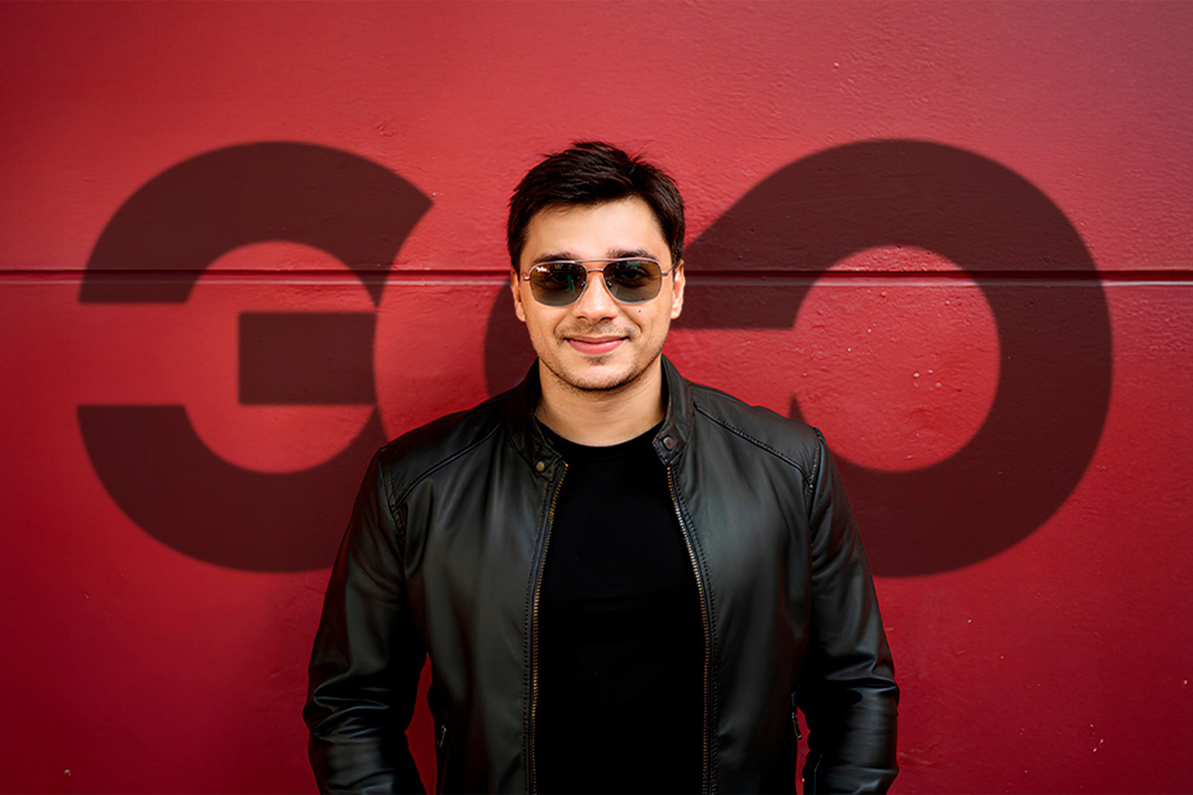 ЭGO Фото афиши ЭGO.