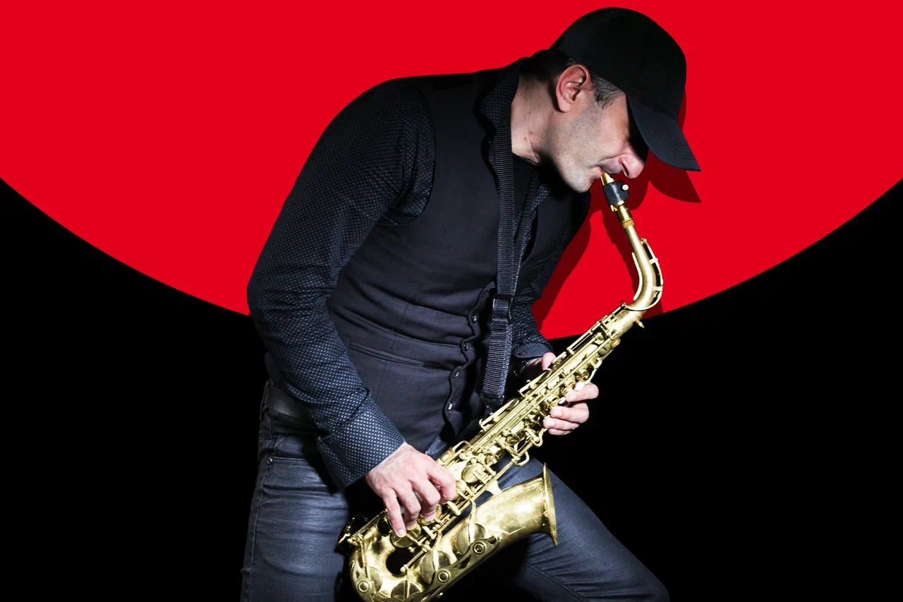 J.Seven Israel Romantic Sax Фото афиши J.Seven Israel Romantic Sax.