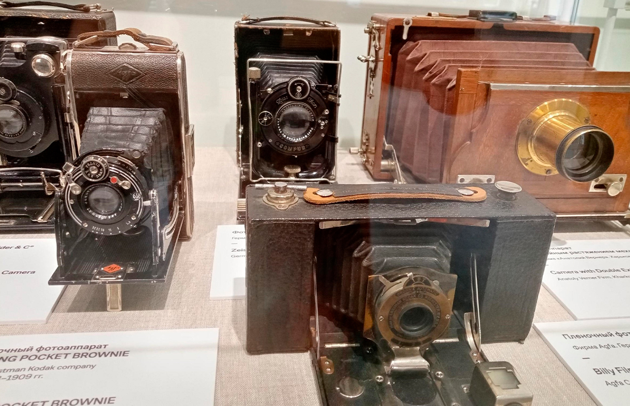 Сборная экскурсия по исторической экспозиции — Русский музей фотографии — афиша