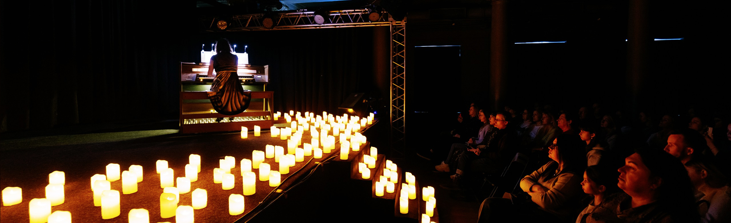 Постер Вселенная классики в Нижнем Новгороде