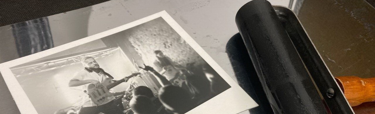 Мастер-класс «Семейный фотоальбом» Фото афиши Мастер-класс «Семейный фотоальбом».
