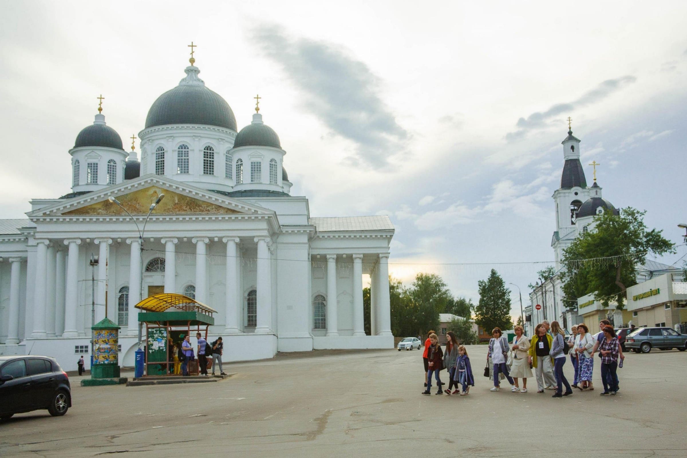 Оживший вернисаж: Комплексная программа (группа не менее 15 чел.) Фото афиши Оживший вернисаж: Комплексная программа (группа не менее 15 чел.).