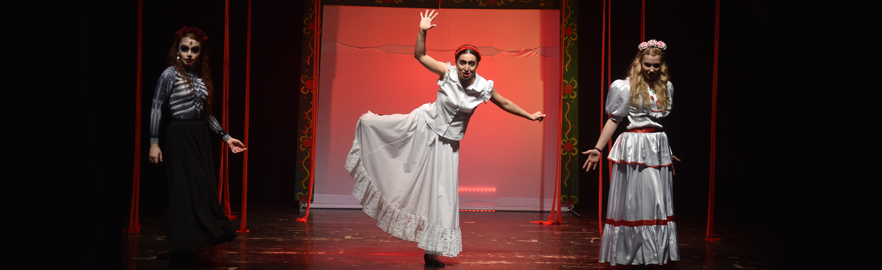 Постер Что подарить на 14 февраля в Омске