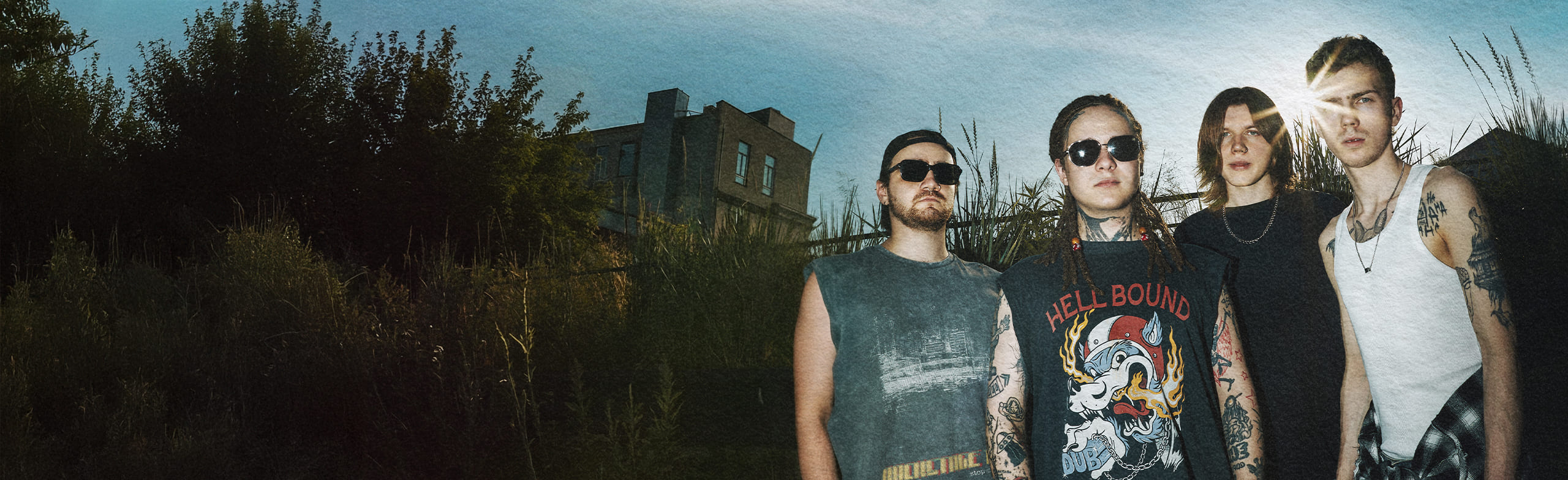 Постер Душа компании: с вами всегда теплее и веселее. Для вас – уютные концерты, стендап и душевные спектакли в Пскове