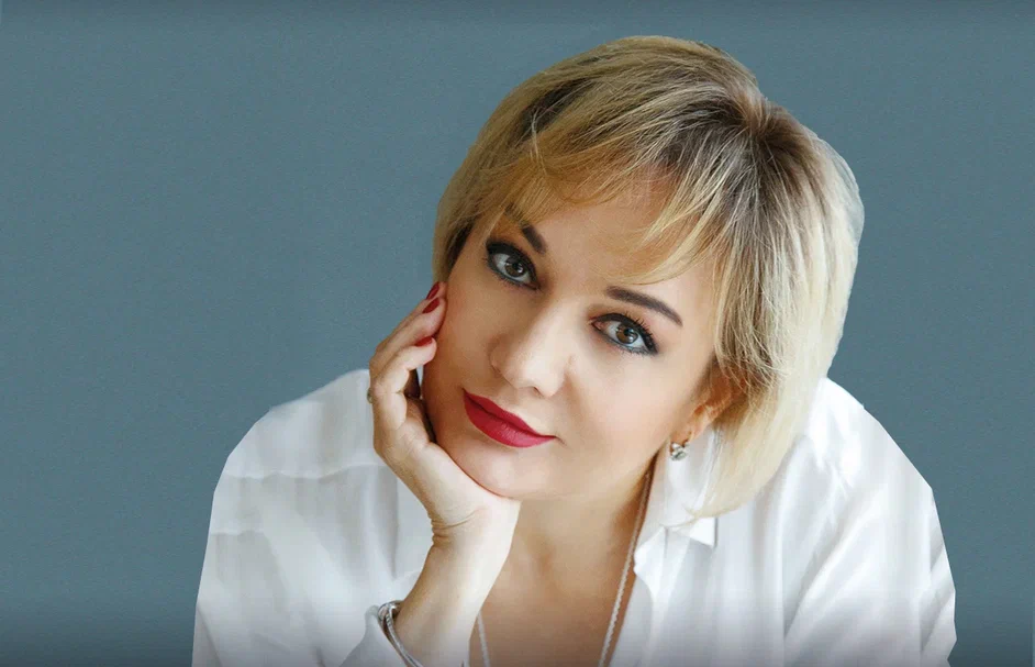 Фото афиши Татьяна Буланова.