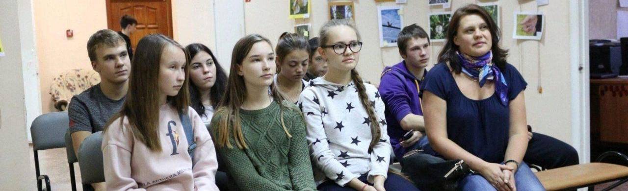 Фото афиши Подвиг Героя Советского Союза М. П. Девятаева. Патриотический час.