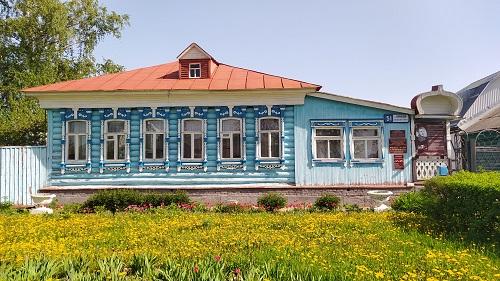 Постер площадки undefined.
