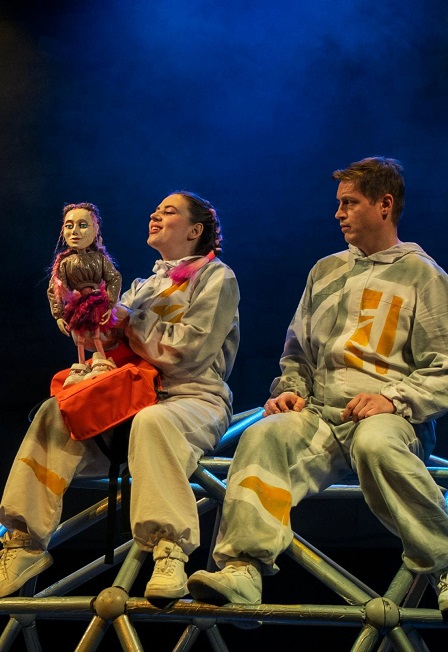 Cцена из «Просто космос»