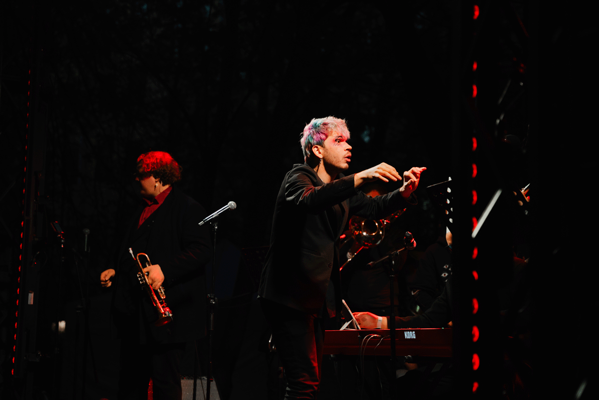 spb/gallery/0e/0e90643bc32f22c1d90c6e666de2e88c.gif