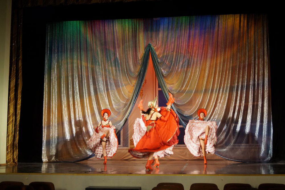 spb/gallery/b2/b2d38ab0b0524646e4e53ae7c6106808.jpg