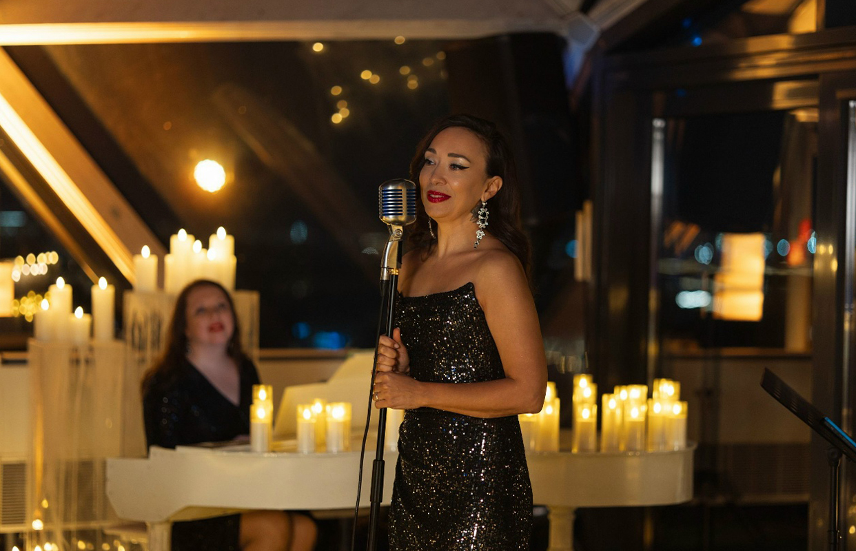 Magic of Candles: Whitney Houston Tribute — Амбассадор — афиша