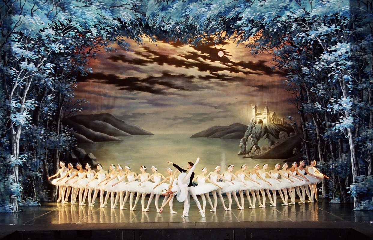 Swan Lake — Anna Pavlova Russian Ballet — Театрально-концертный зал Карнавал — афиша Санкт-Петербург